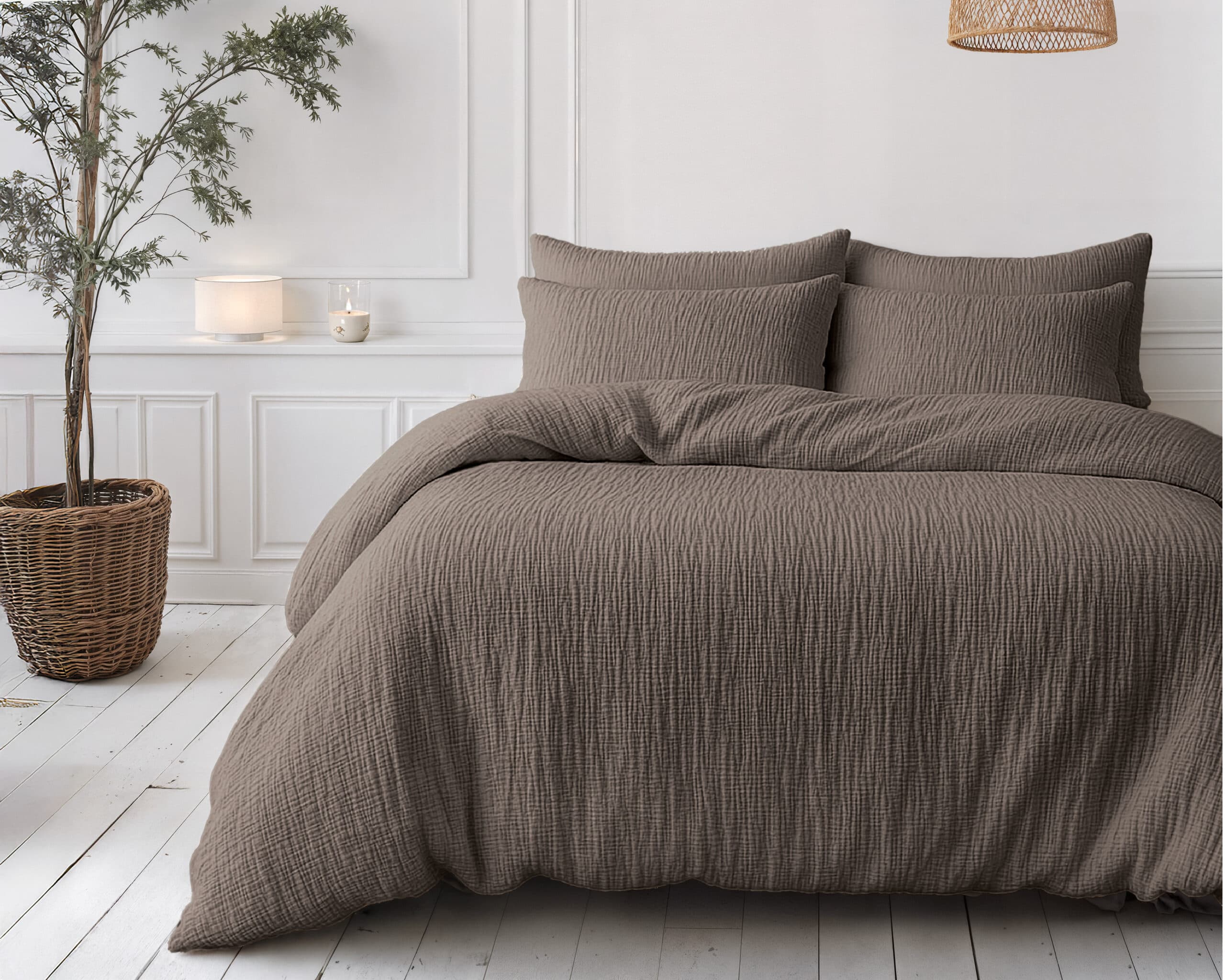 Lazy Dekbed Mousseline Donker Taupe 200 x 200 Met Kussenslopen